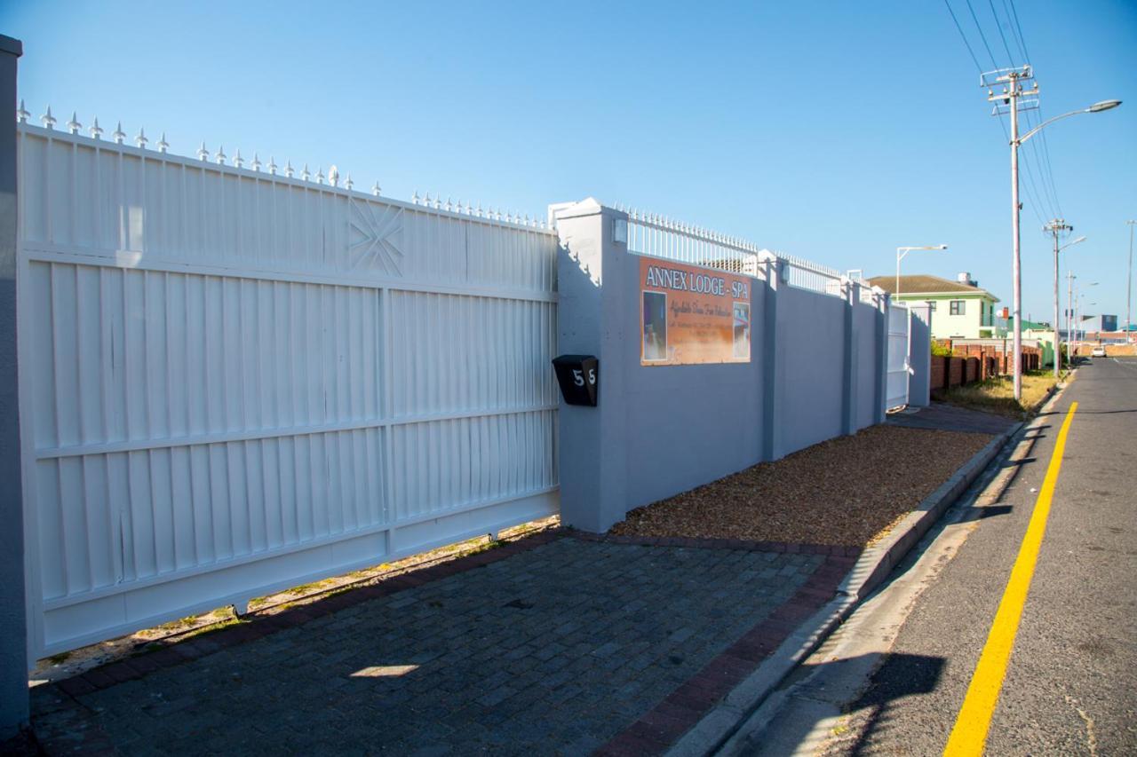 Annex Lodge & Spa Cape Town Exterior photo